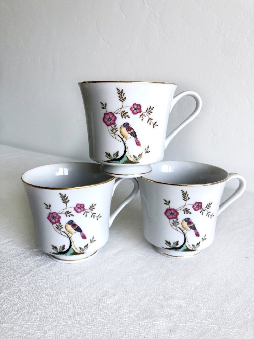 Berkeley House Set of 3 Fine China Tea/Coffee Cups, Bird Pattern 4678